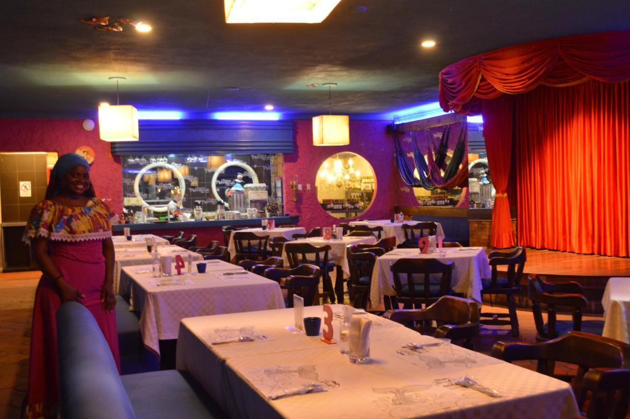 Hotel Ciudad Bonita 부카라망가 외부 사진