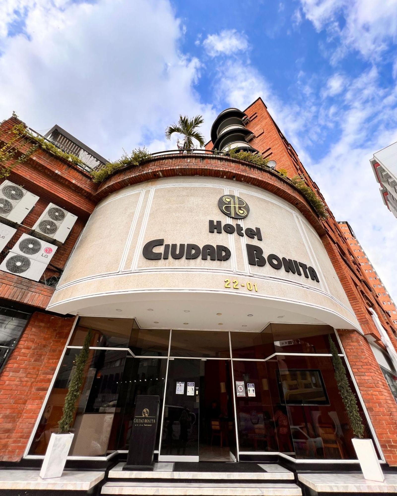 Hotel Ciudad Bonita 부카라망가 외부 사진