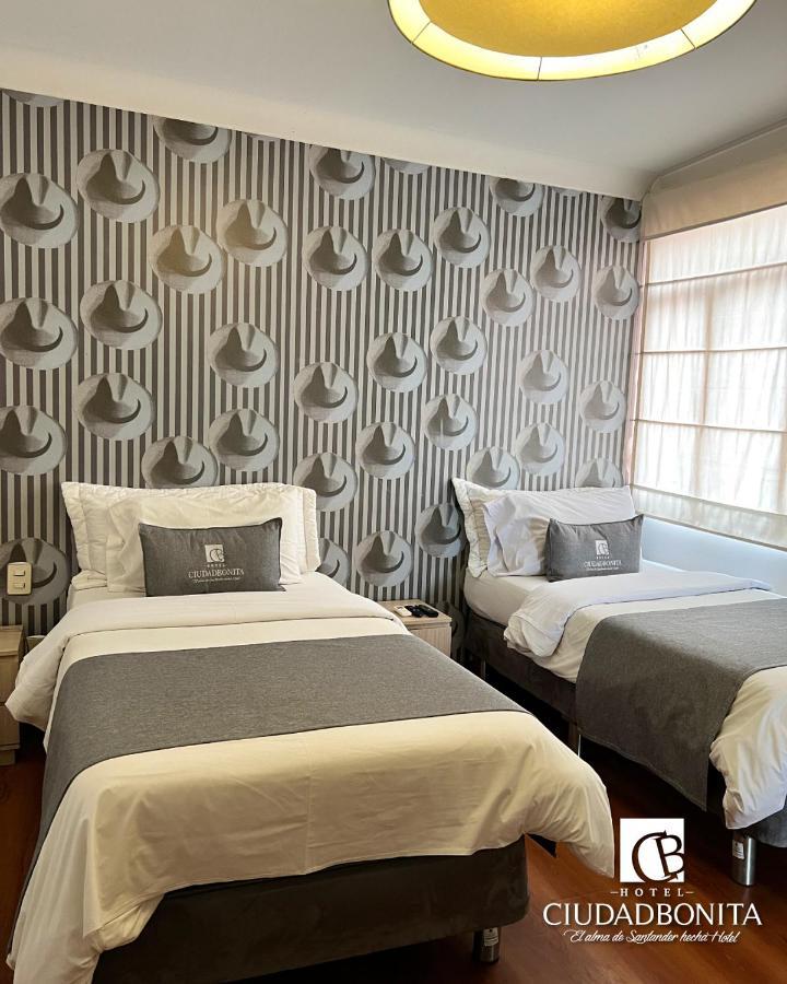 Hotel Ciudad Bonita 부카라망가 외부 사진