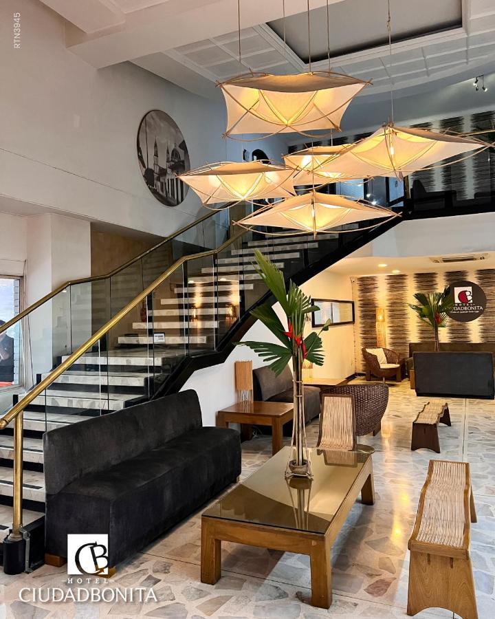 Hotel Ciudad Bonita 부카라망가 외부 사진