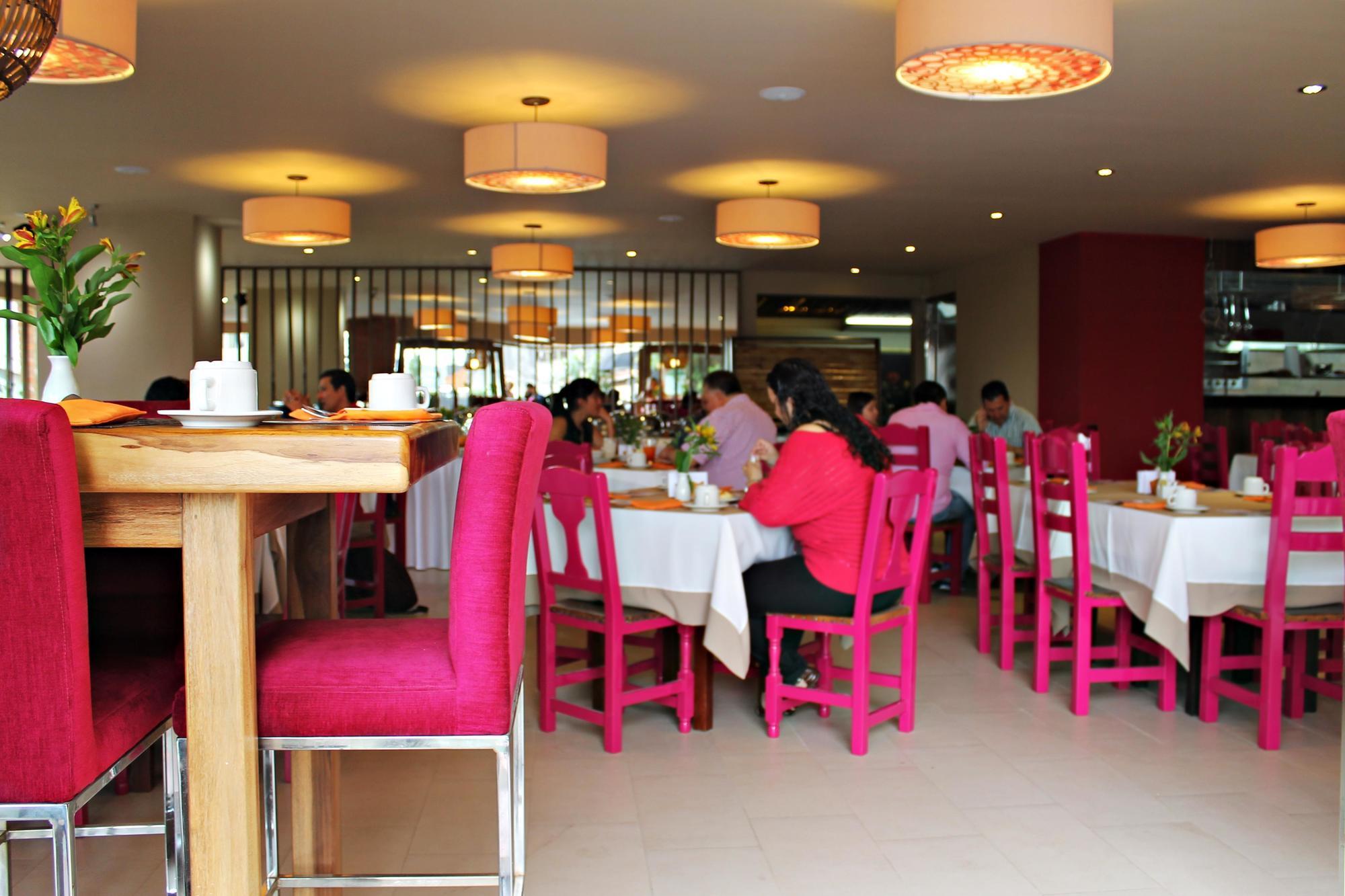 Hotel Ciudad Bonita 부카라망가 외부 사진